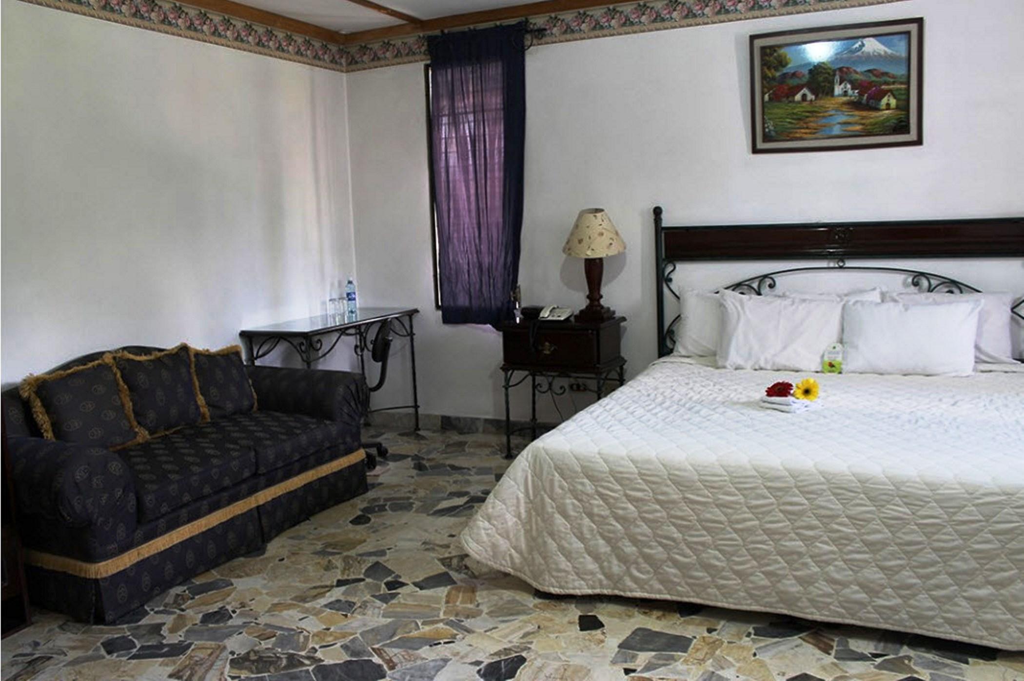 Hotel Santa Elena Antiguo Cuscatlan Bagian luar foto