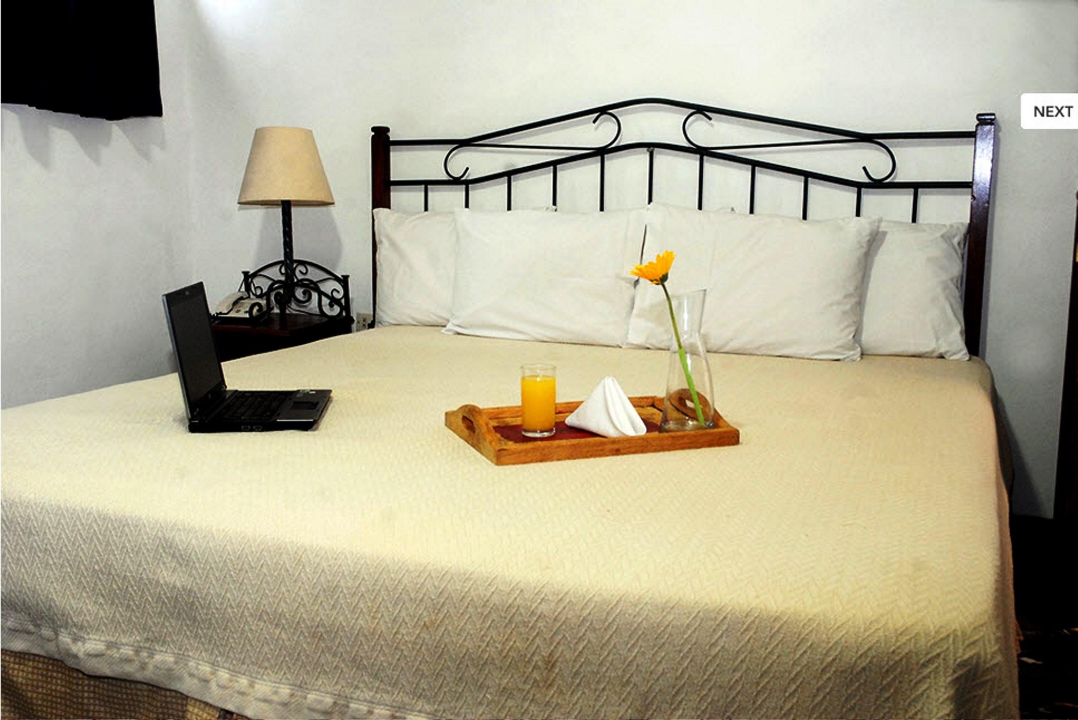 Hotel Santa Elena Antiguo Cuscatlan Bagian luar foto