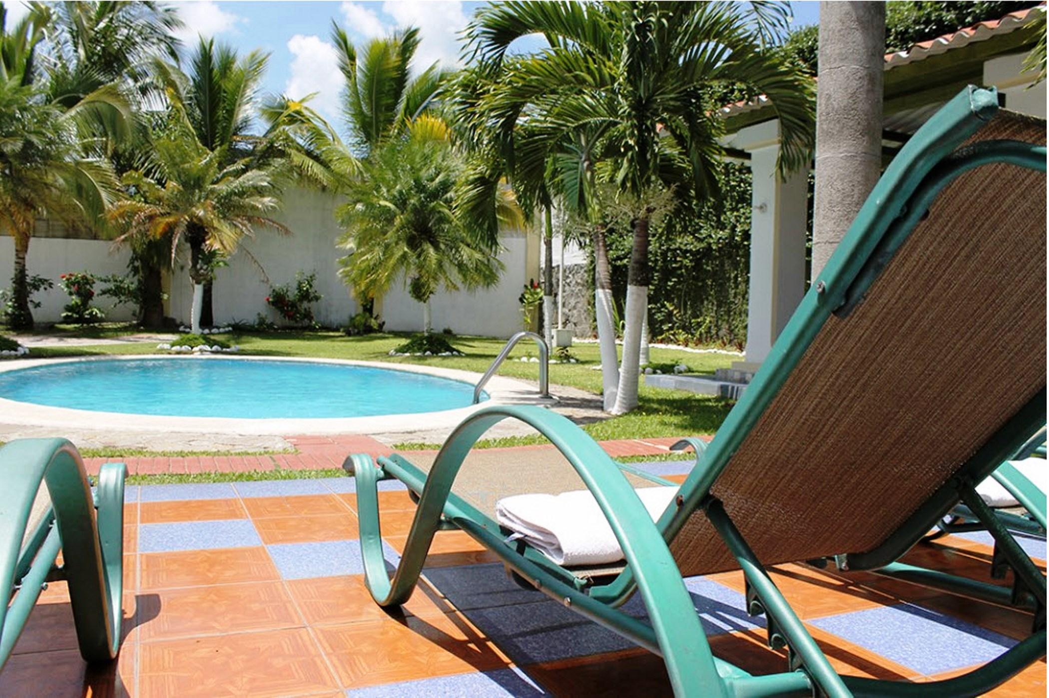 Hotel Santa Elena Antiguo Cuscatlan Bagian luar foto