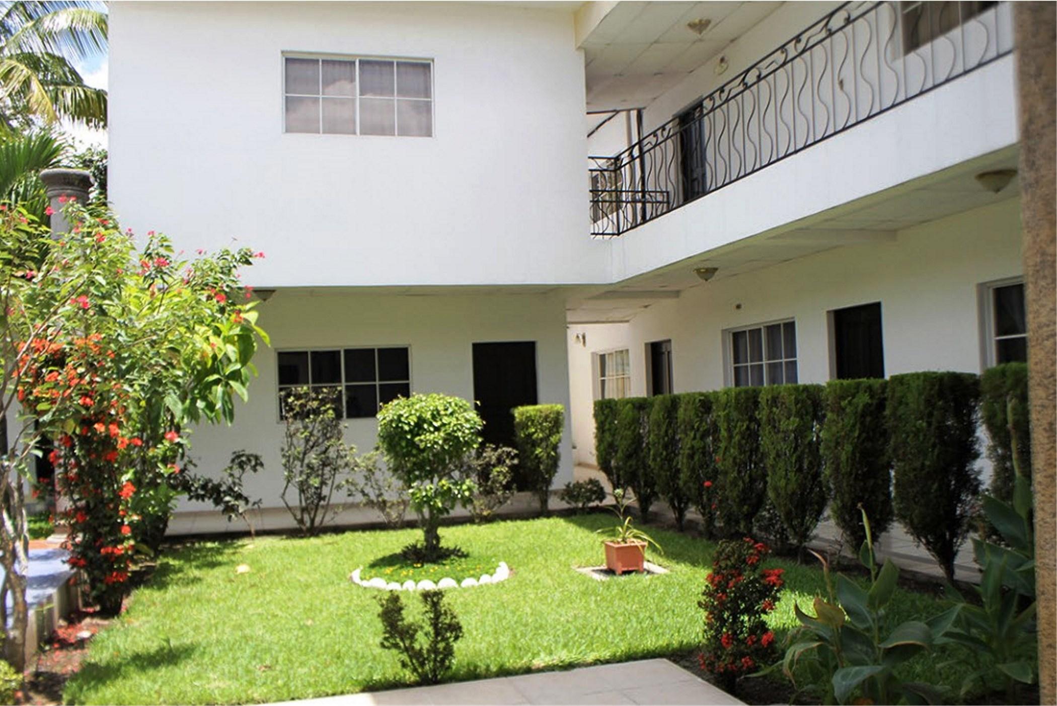 Hotel Santa Elena Antiguo Cuscatlan Bagian luar foto