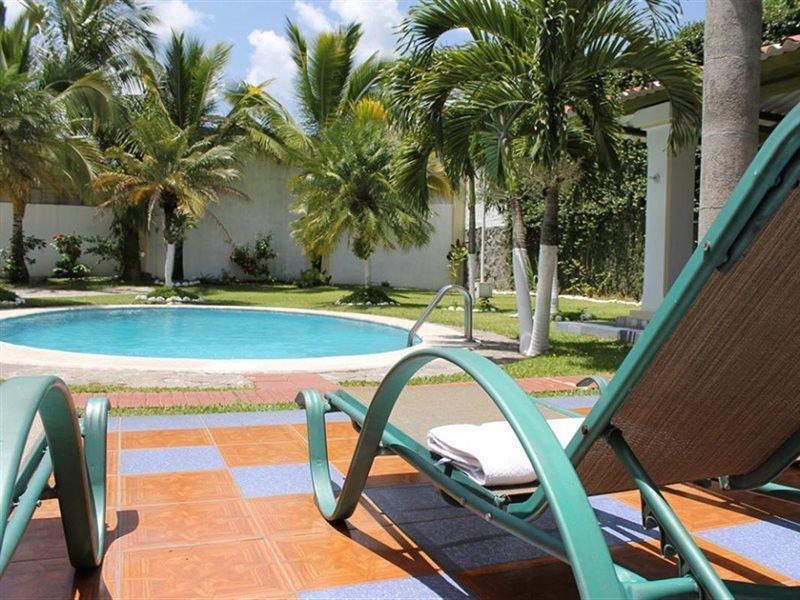 Hotel Santa Elena Antiguo Cuscatlan Bagian luar foto