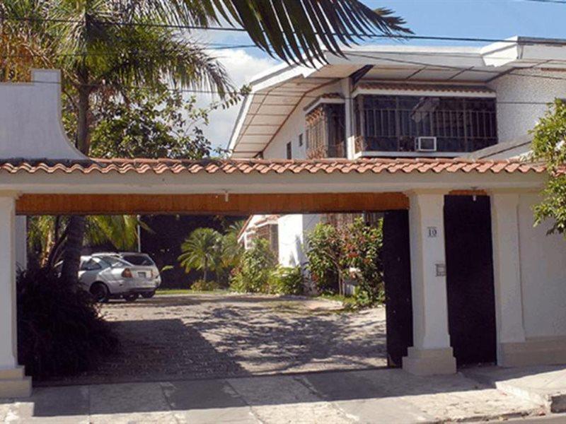 Hotel Santa Elena Antiguo Cuscatlan Bagian luar foto